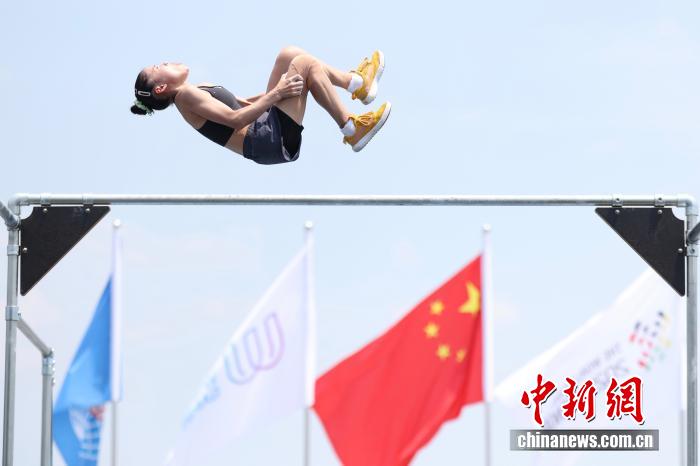 商春松成都世运会跑酷资