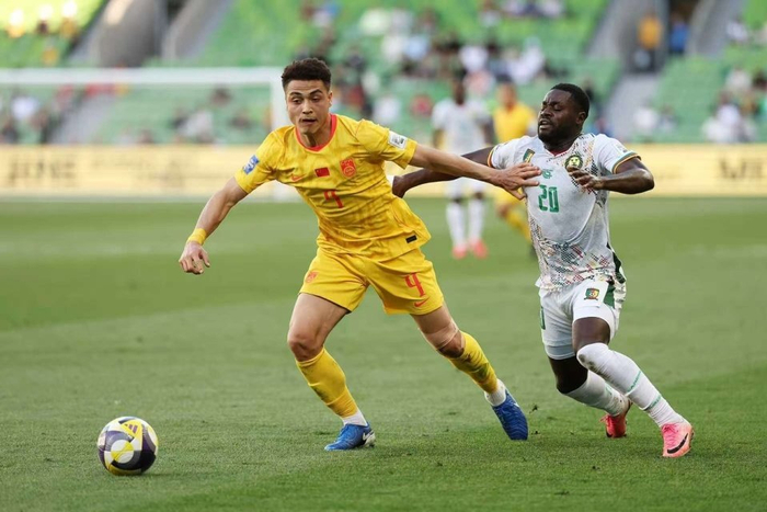 中国男足0-2负喀麦隆 输得有价值引热议