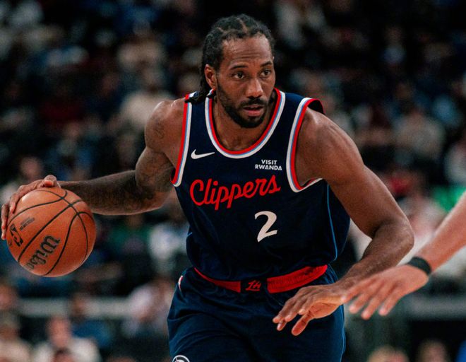 快船力克国王重登西部第八 伦纳德26分引领逆转