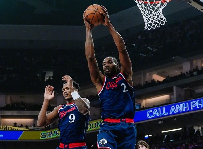 快船力克国王重登西部第八 伦纳德26分引领逆转