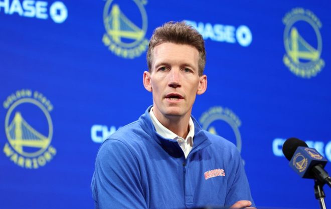 勇士力克快船晋级季后赛 引援小卡或字母哥成关