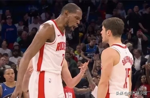火箭队签下杜兰特后战术体系不匹配引热议