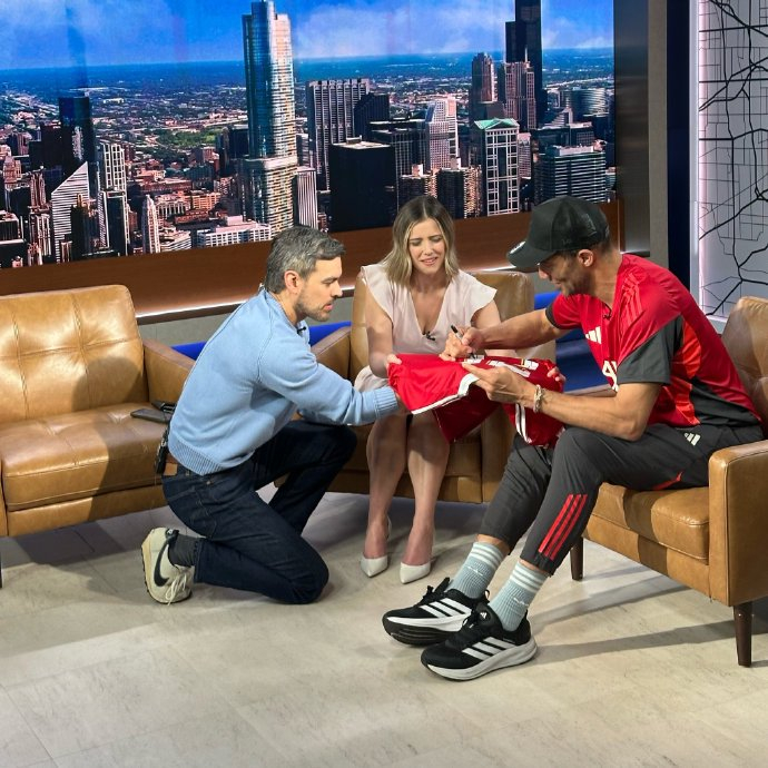 利物浦今夏引援目标曝光 斯洛特帅位稳固